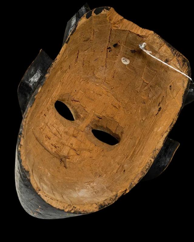 Cassera Ibibio Polychromed Zoomorphic Mask