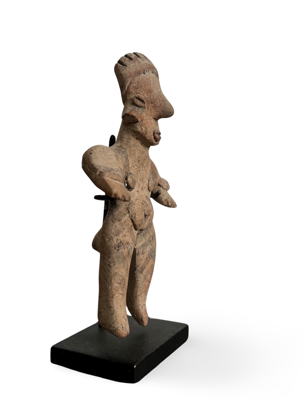 Cassera Miniature Colima Female Figure