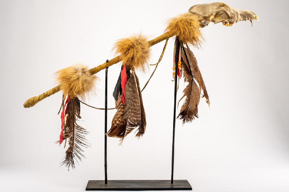 Cassera PLAINS INDIAN CEREMONIAL DANCE WAND