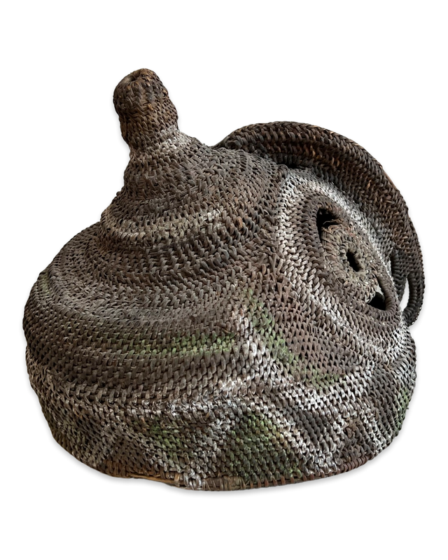 Cassera Woven Basket Yam Mask