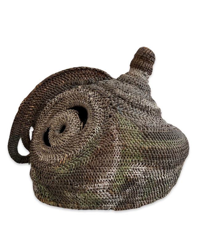 cassera Woven Basket Yam Mask
