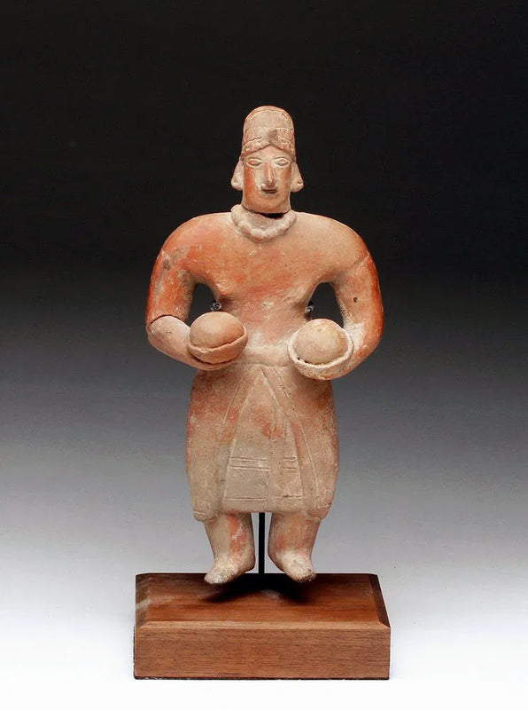 Cassera Colima Flat Of Standing Female W/ Food Bowls