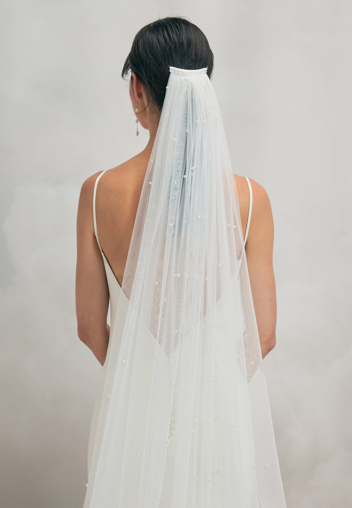 Catherine Deane Bella Veil