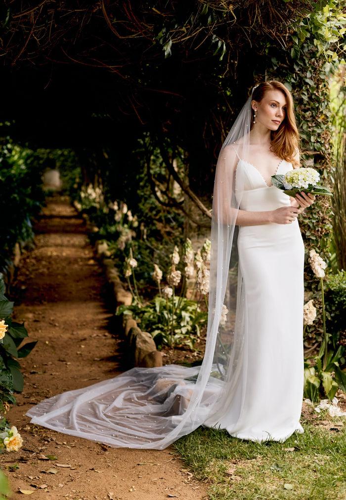 Catherine Deane Bella Veil