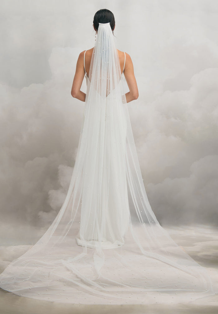 catherine deane Bella Veil