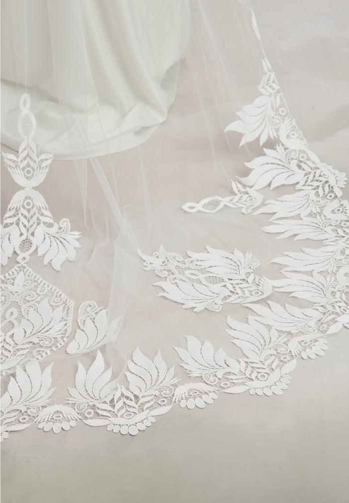 Catherine Deane Tori Veil