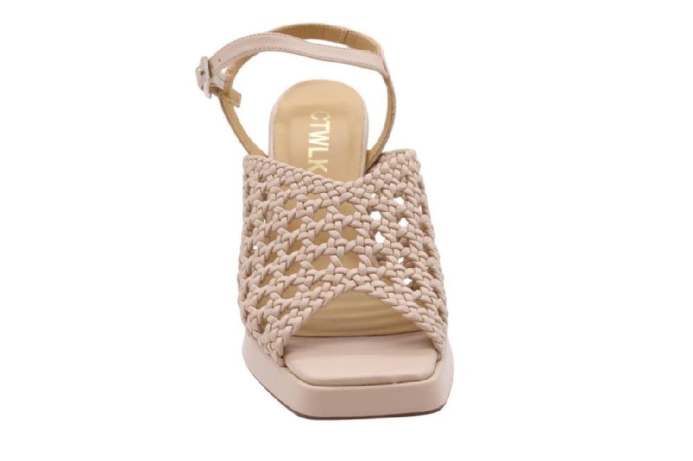 catwalk Alama/56
