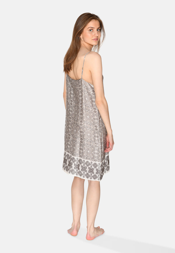 Ccdk Laura Chemise Dress Snow White AOP