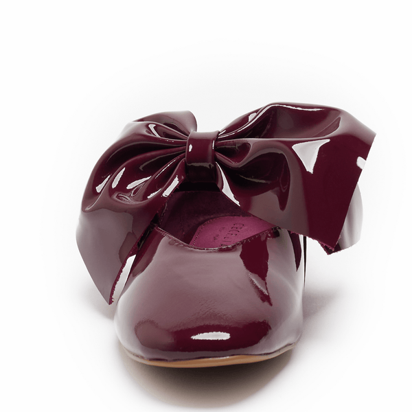 Cecelia New York FIRE Flats