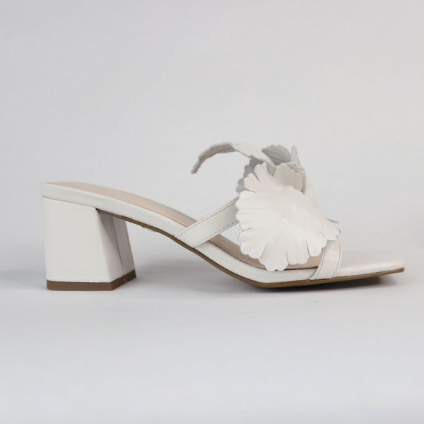 Cecelia New York HAPPY Sandal