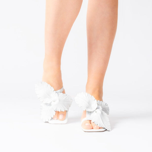 Cecelia New York HAPPY Sandal