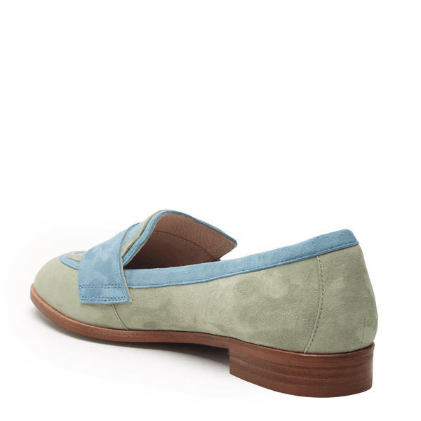 Cecelia New York KALI Flats