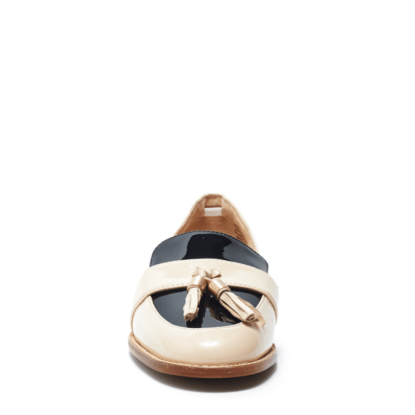 Cecelia New York LINEAR Flats