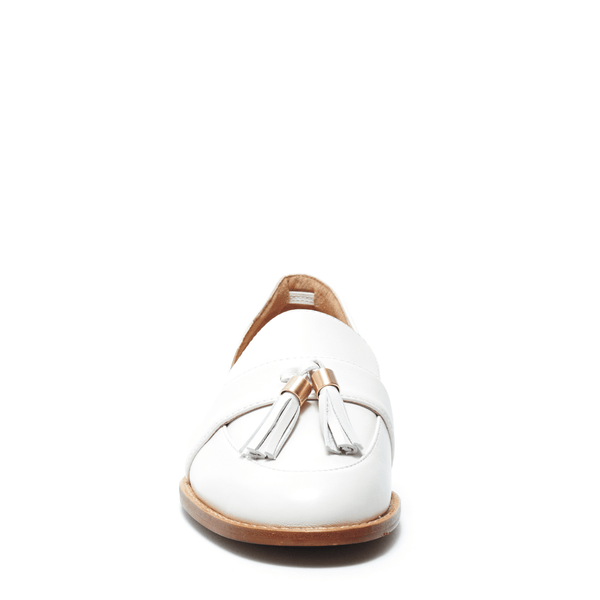 Cecelia New York LINEAR Flats