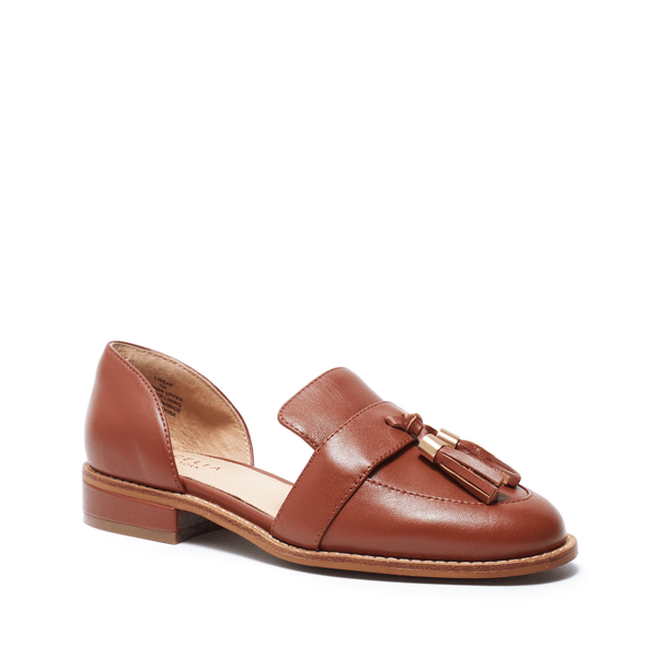 Cecelia New York LINEAR Flats