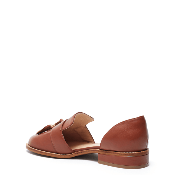 Cecelia New York LINEAR Flats