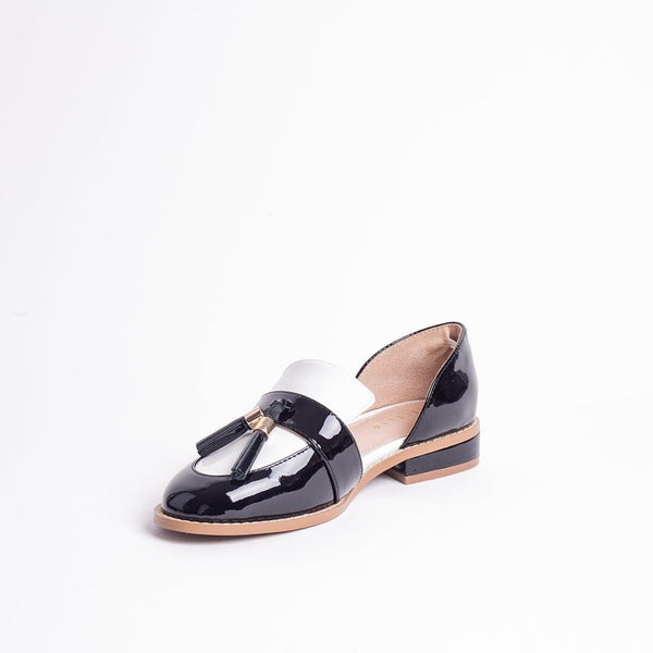 Cecelia New York LINEAR Flats