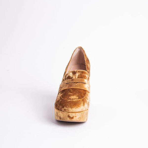 Cecelia New York PINKY Heels