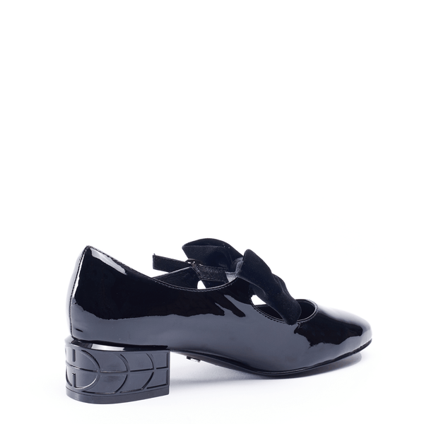 Cecelia New York SMILE Heels