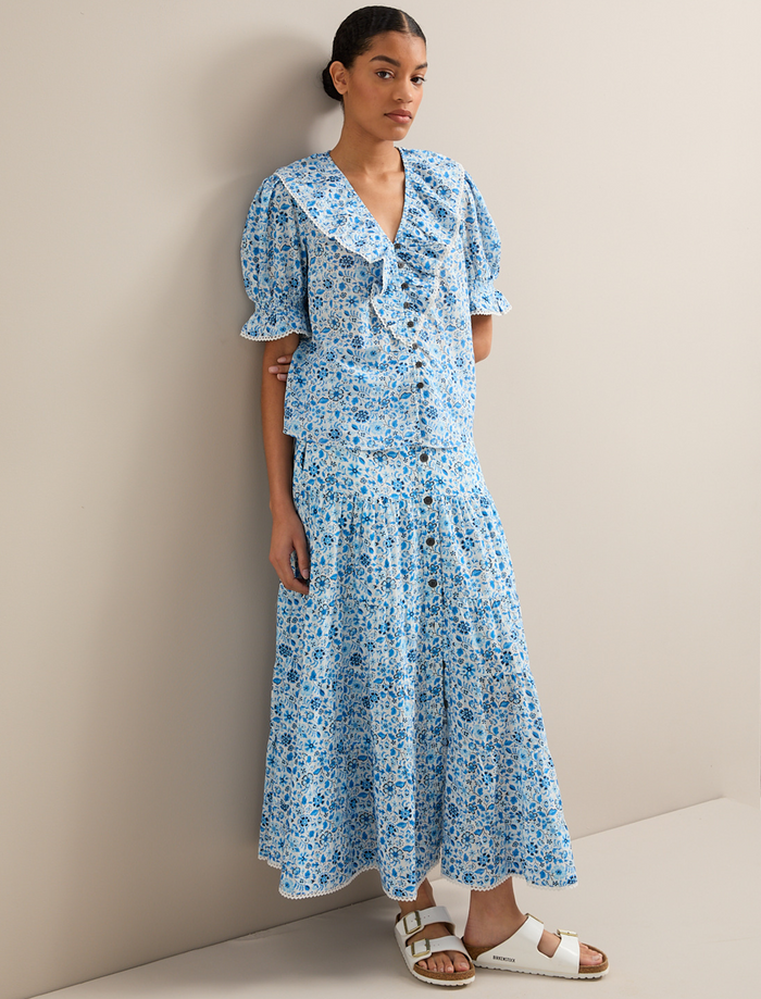 Cefinn Bethany Cotton Blend Blouse - White Blue Ditsy Carnation Print Blouse