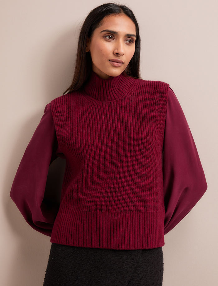Cefinn Janie Cashmere Blend Funnel Neck Sleeveless Jumper - Burgundy Knit