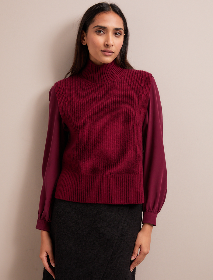 cefinn Janie Cashmere Blend Funnel Neck Sleeveless Jumper - Burgundy Knit