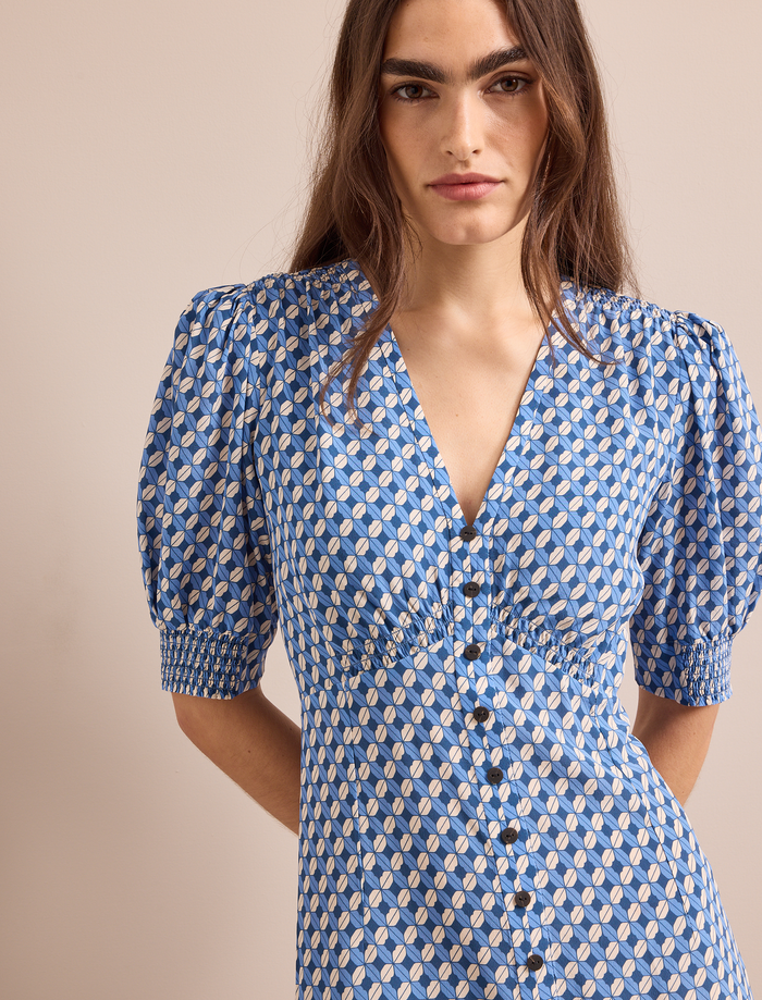 Cefinn Julietta Silk Maxi Dress - Blue Cream Lips Print Dress