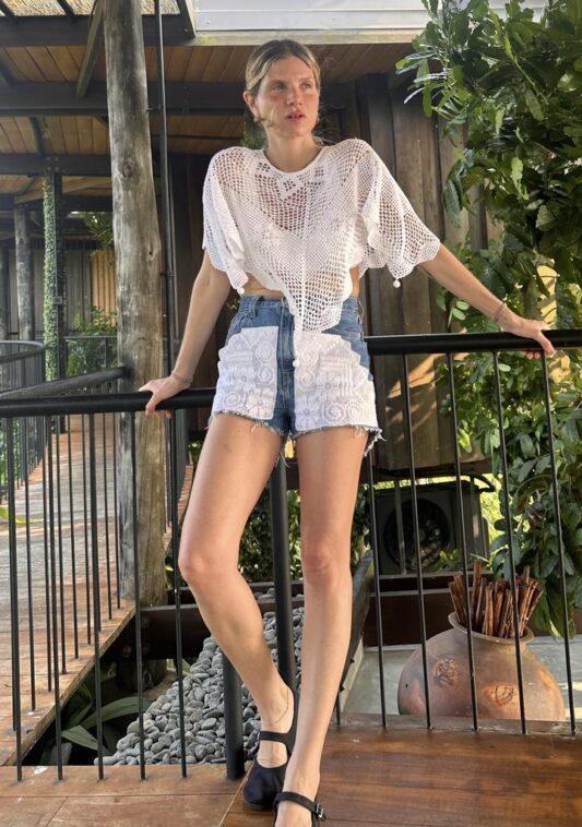 celia dragouni Astrid Poncho