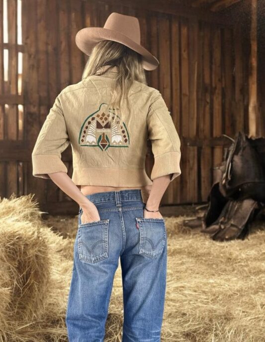 celia dragouni Golden Lighting