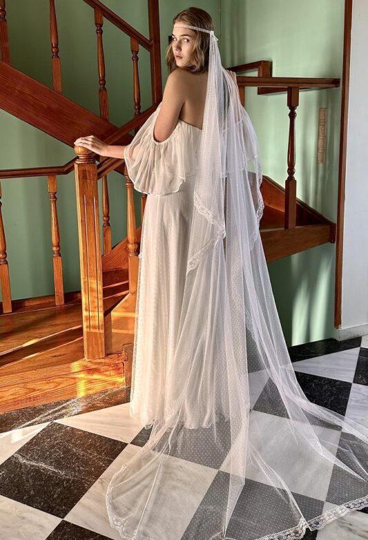 Celia Dragouni Indie In Love