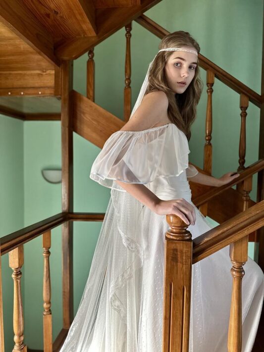 Celia Dragouni Indie In Love