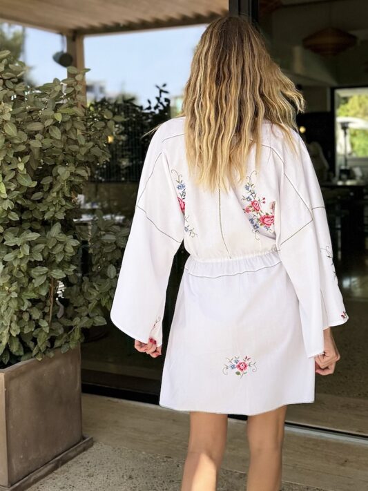 Celia Dragouni Maggie May