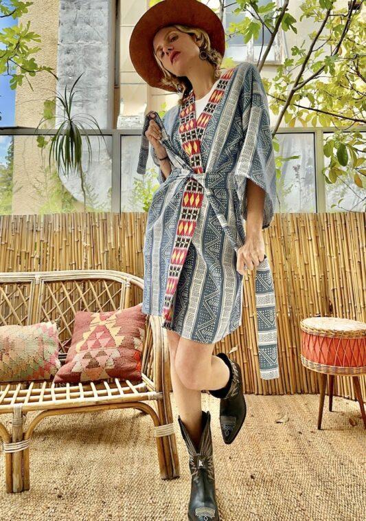 Celia Dragouni Mini Afro Vibe