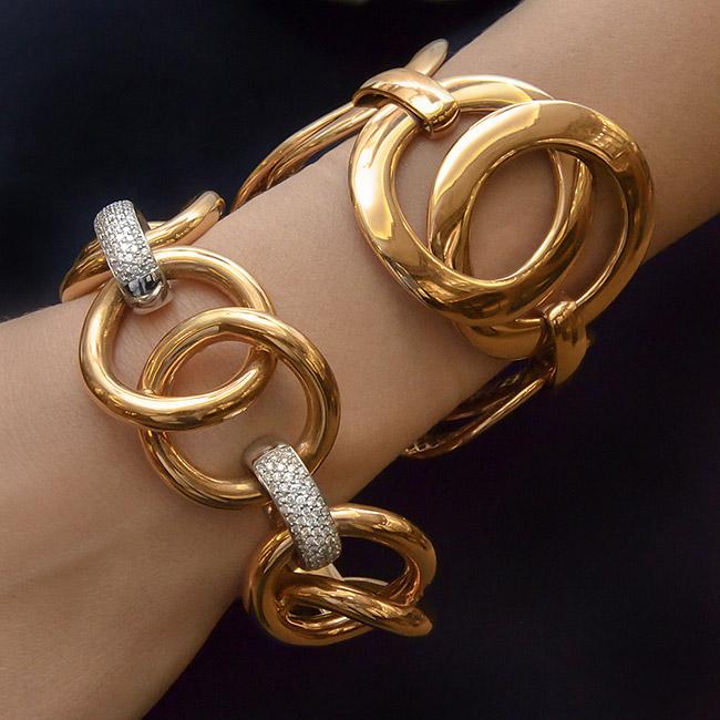 cellini Interlocking Circle Bracelet