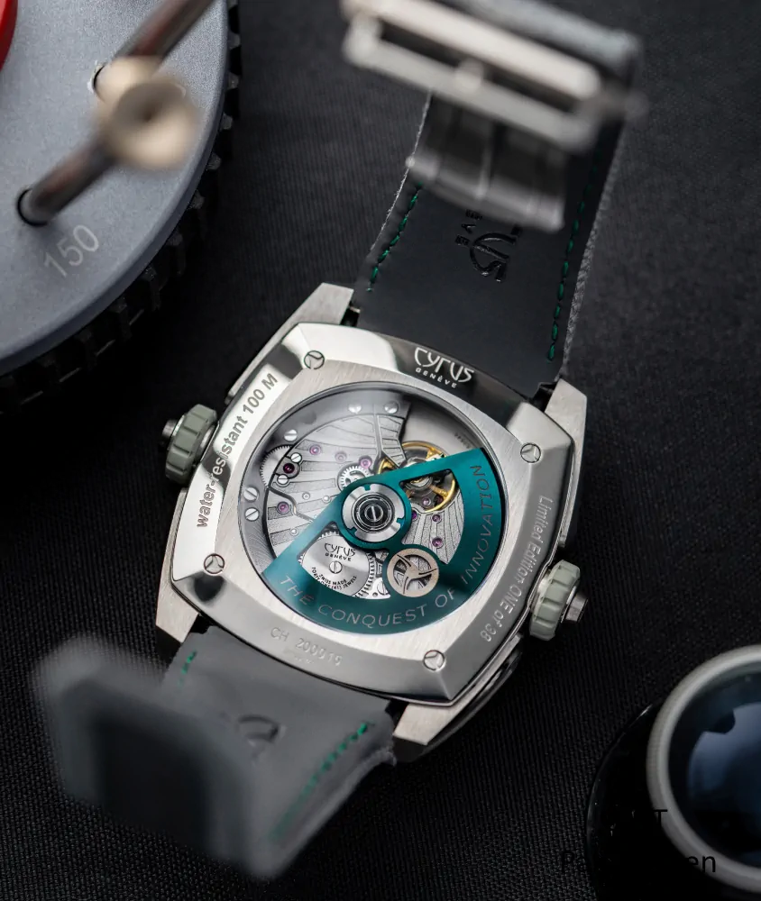 Cellini Klepcys GMT Palm Green