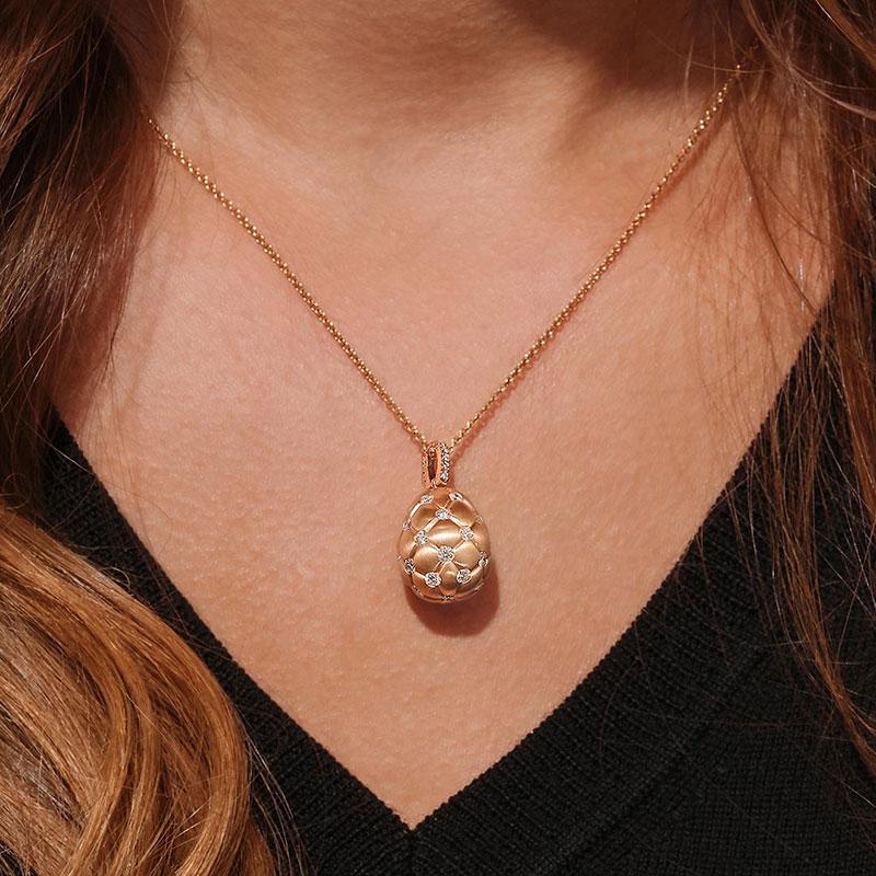 Cellini Treillage Diamond Rose Gold Matte Pendant