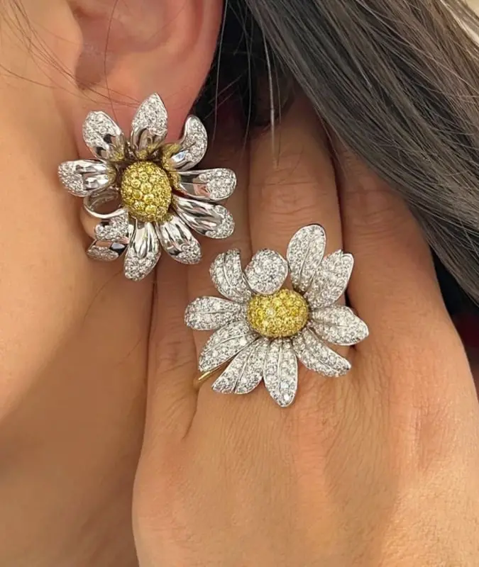 cellini White and Yellow Diamond Flower Ring