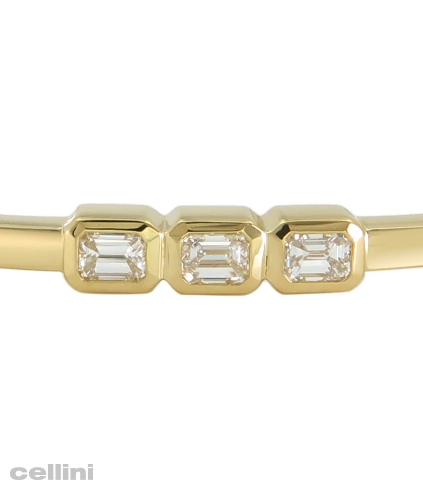 cellini Yellow Gold Stackable Bangle With Bezel-Set Diamonds