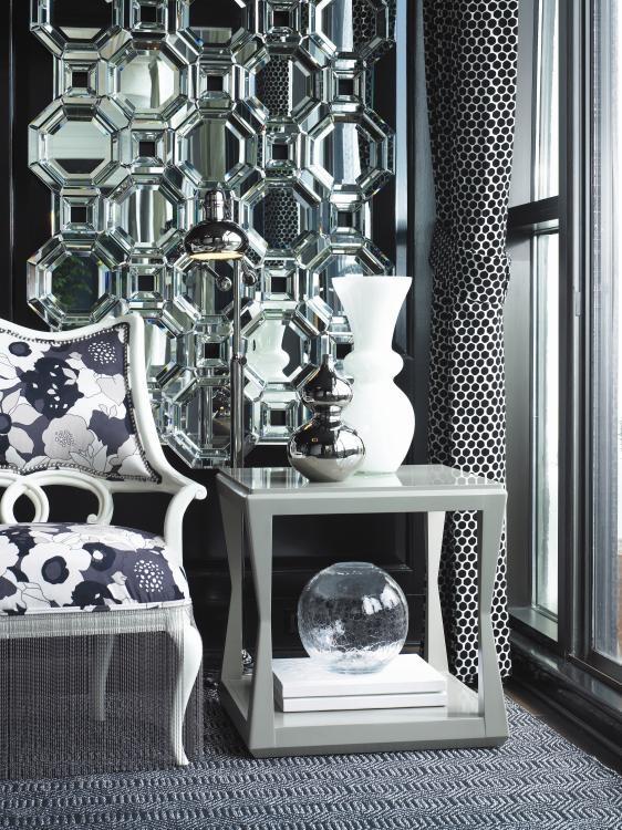 Century 419-623 - Paragon Club Decoeur Chairside Table