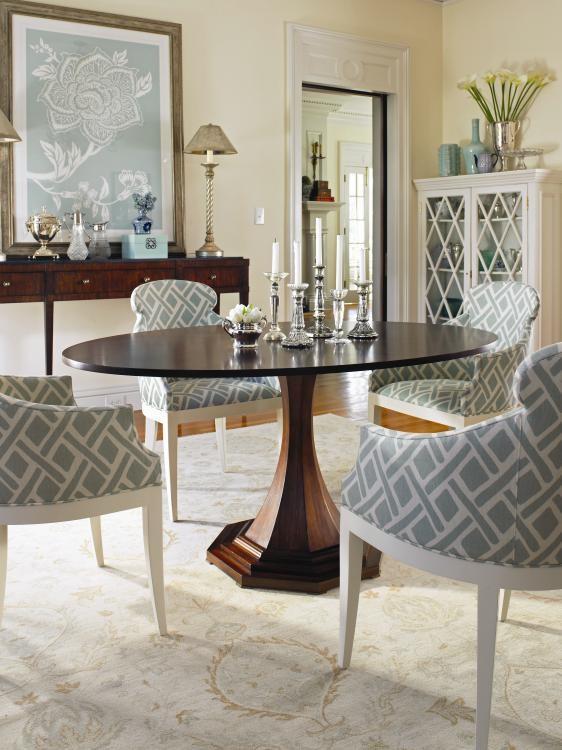 Century 599-307 - Consulate Maire Louise Oval Dining Table