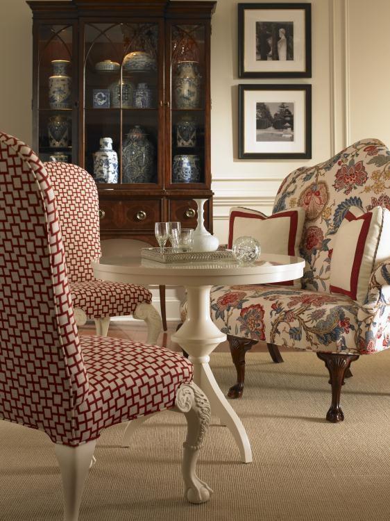 Century 779-624 - New Traditional Lamp Table