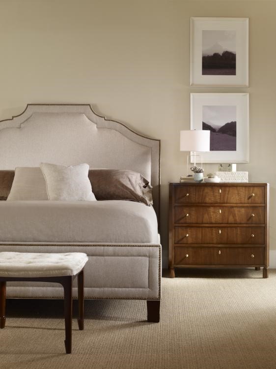 Century AE9-213 - Darby Bowfront Chest