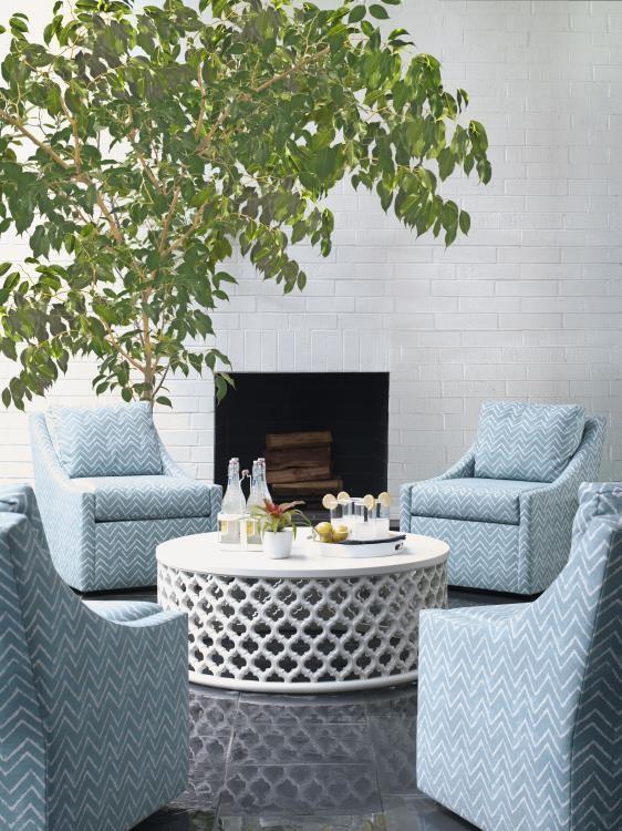 Century D89-3115 - Dupre Outdoor Round Cocktail Table
