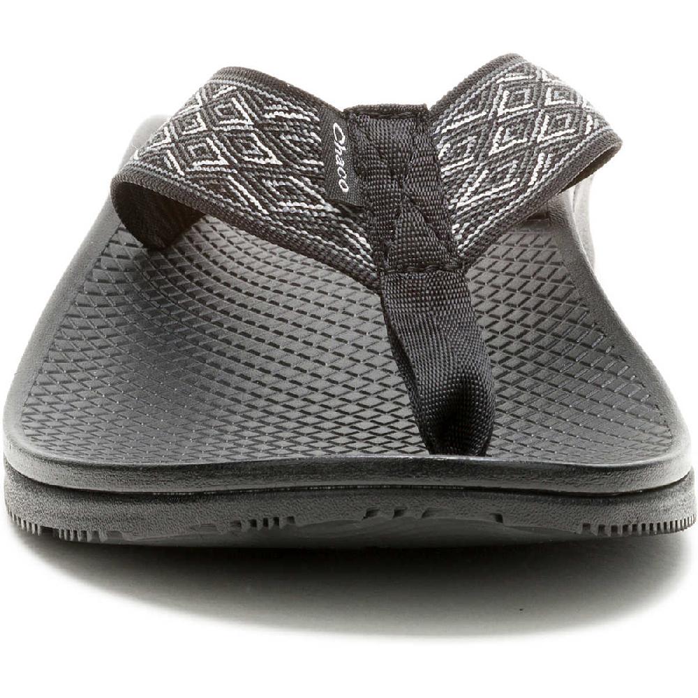 Chaco Men's Classic Flip Flop Summit B + W