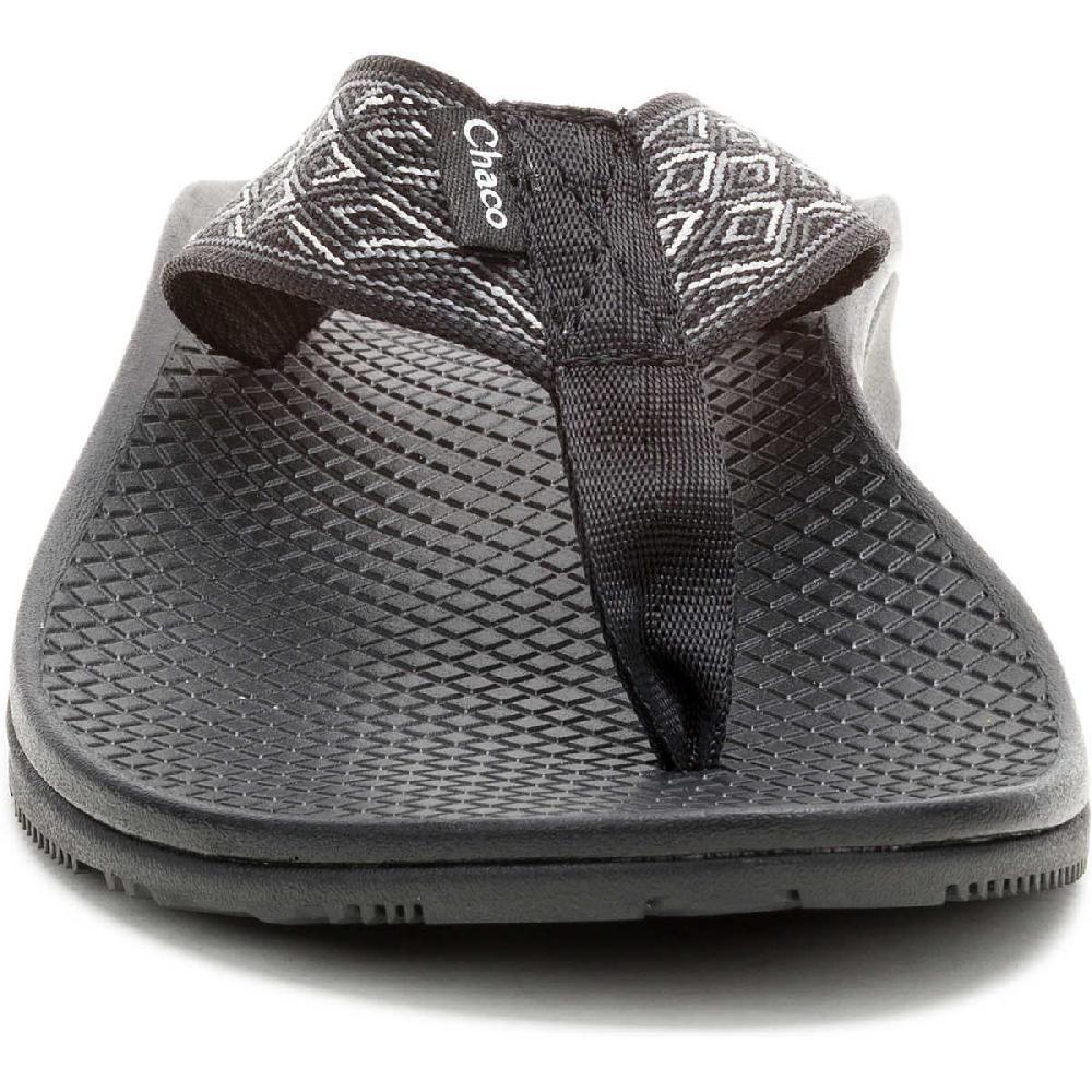 Chaco Women's Classic Flip Flop Summit B + W