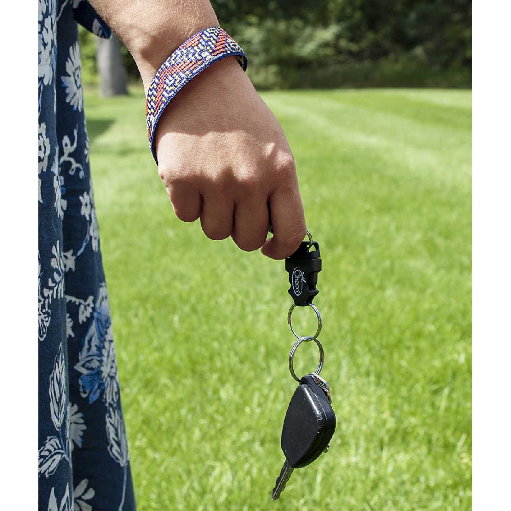 chaco Wrist Lanyard Metallic Gold
