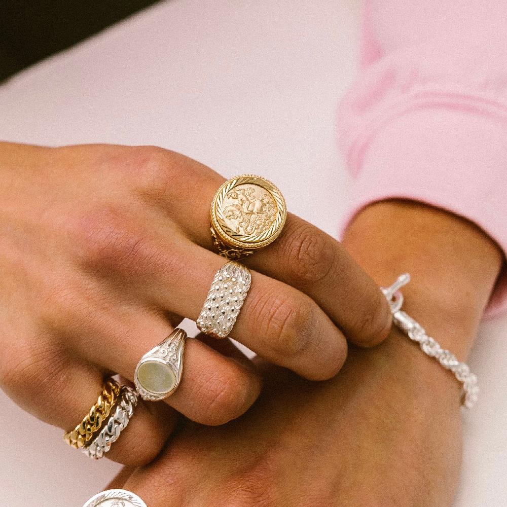 Chained & Able St George Detail Scroll Sovereign Ring RINGS