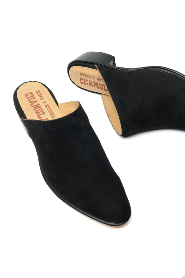 Chamula Sueco [Suede Leather] Mules Ante Negro