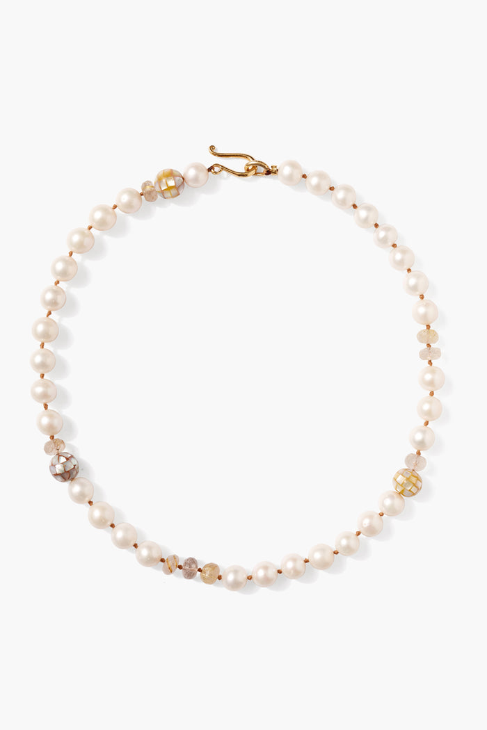 chan luu Crest Necklace White Pearl Mix Necklaces