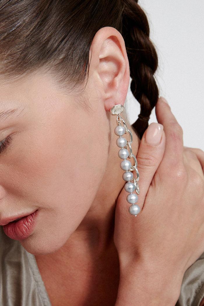Chan Luu Esme Chain Earrings Grey Pearl Earrings